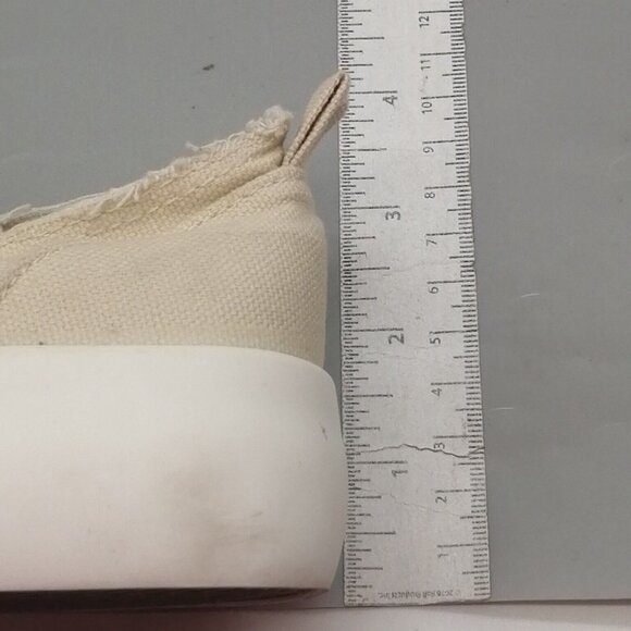 Maurices Womens Sneakers Sadie Beige Canvas Lace Up Walking Shoe Platform 8.5 - Picture 8 of 12